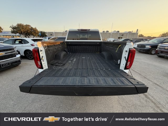 Used 2020 GMC Sierra 3500 AT4 w/ AT4 Preferred Package AWD/4WD image 39