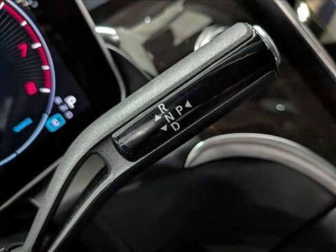 Used 2026 Mercedes-Benz GLC 300 image 14