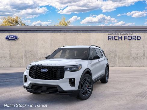 New 2026 Ford Explorer ST-Line w/ ST-Line Street Pack AWD/4WD image 2