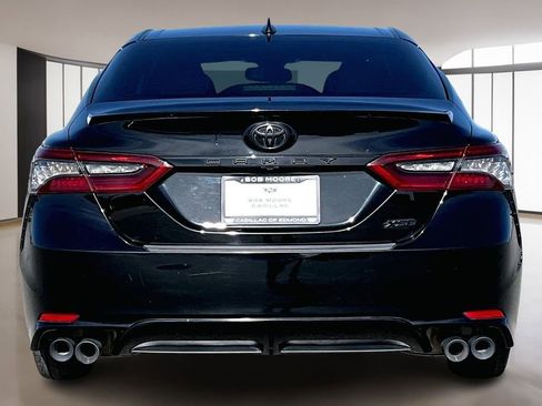 Used 2021 Toyota Camry XSE image 4