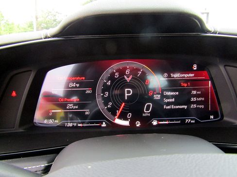 Used 2024 Chevrolet Corvette Z06 RWD image 19