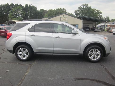 Used 2011 Chevrolet Equinox LT w/ Driver Convenience Package FWD image 5