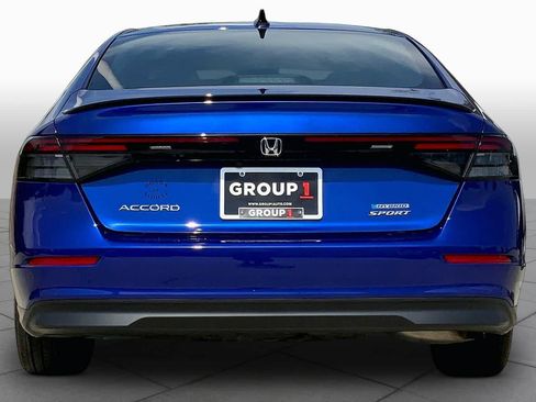 Used 2025 Honda Accord Sport image 5