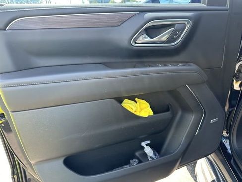 Used 2023 Chevrolet Tahoe LT w/ Luxury Package image 22