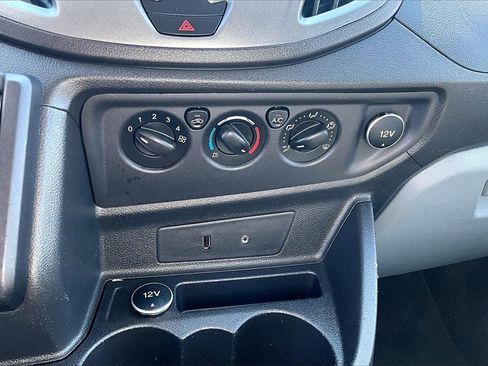 Used 2016 Ford Transit 150 XL image 31