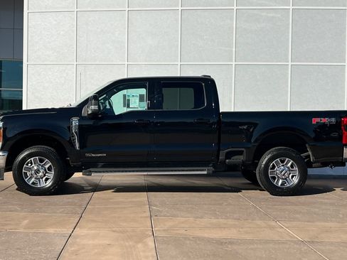 Used 2023 Ford F250 Lariat w/ FX4 Off-Road Package image 7