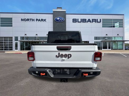 Used 2021 Jeep Gladiator Mojave image 4