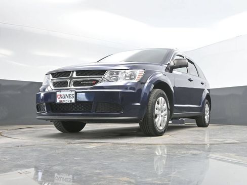 Used 2017 Dodge Journey SE FWD image 40