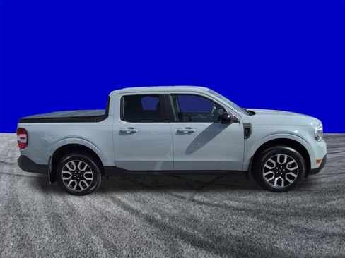 Certified 2024 Ford Maverick Lariat w/ 4K Tow Package AWD/4WD image 3