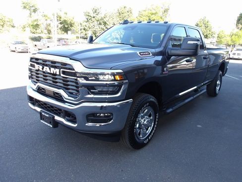 New 2025 RAM 3500 Tradesman image 4