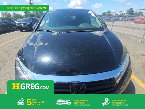 Used 2023 Honda Odyssey Touring image 1