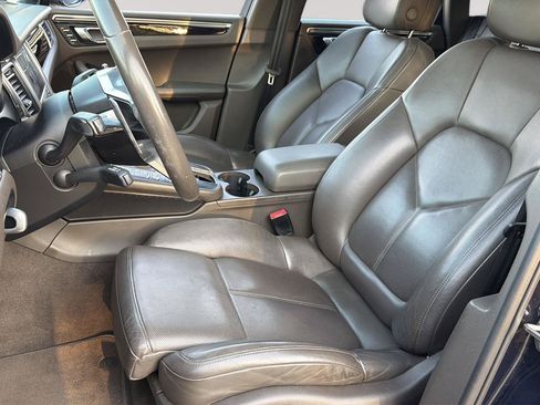 Used 2018 Porsche Macan S AWD/4WD image 19