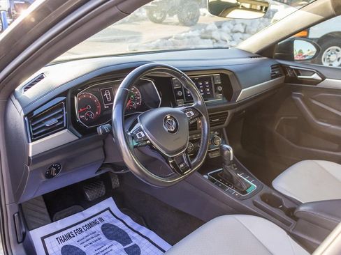 Used 2020 Volkswagen Jetta R-Line FWD image 26