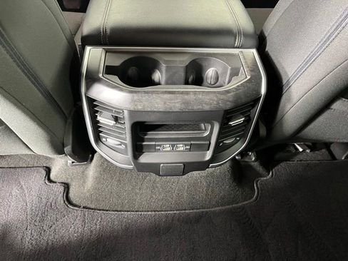 Used 2023 RAM 1500 Big Horn AWD/4WD image 36