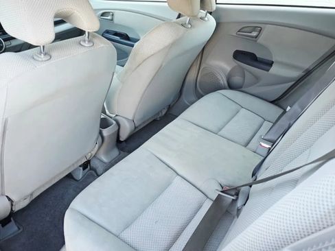 Used 2010 Honda Insight LX image 10