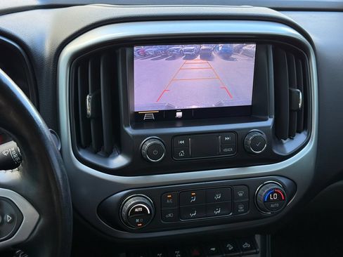 Used 2022 Chevrolet Colorado ZR2 AWD/4WD image 30