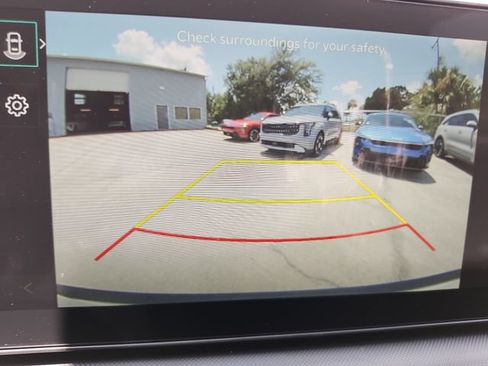 New 2026 Kia K4 FWD image 18
