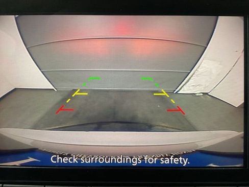 Used 2024 Nissan Rogue SV image 18