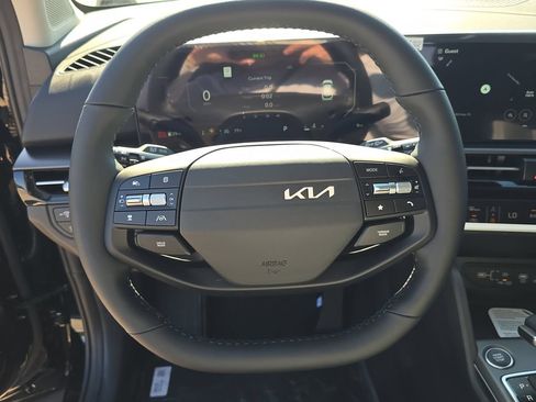 New 2026 Kia Sportage SX AWD/4WD image 30
