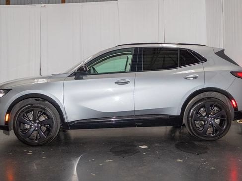Used 2023 Buick Envision Essence w/ Sport Touring Package AWD/4WD image 5