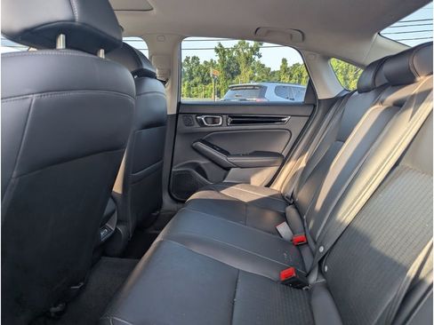 Used 2024 Honda Civic Touring image 15
