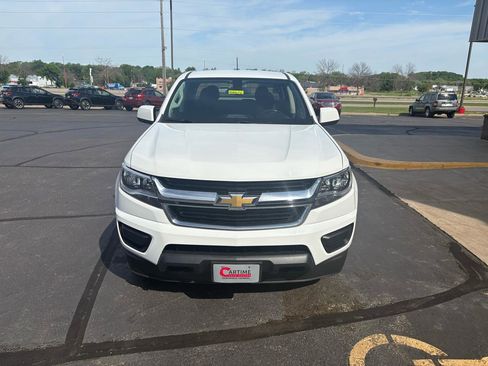 Used 2018 Chevrolet Colorado LT AWD/4WD image 3