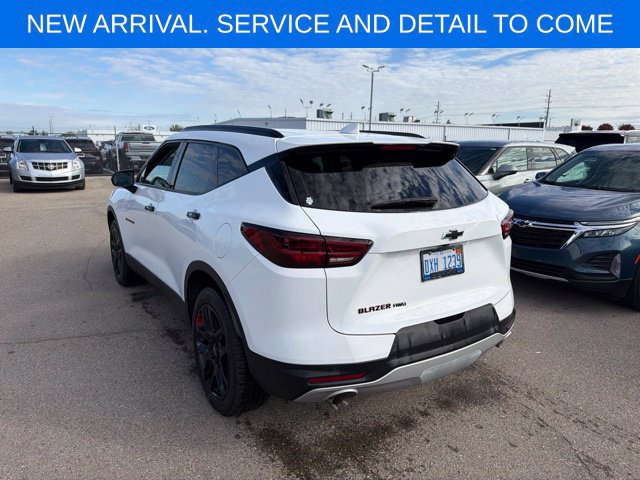 Used 2024 Chevrolet Blazer LT w/ Redline Edition AWD/4WD image 17