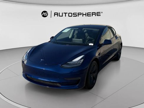 Used 2021 Tesla Model 3 Standard Range Plus RWD image 3