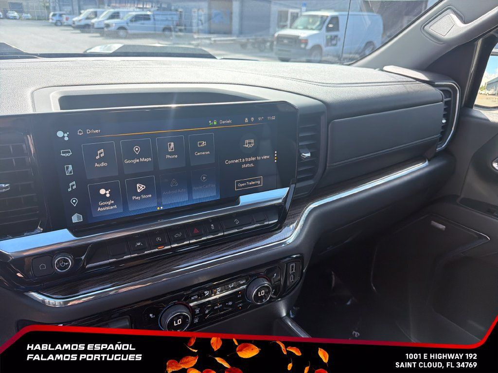 Used 2024 Chevrolet Silverado 1500 LT Trail Boss AWD/4WD image 19