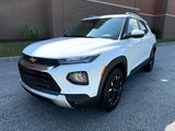Used 2022 Chevrolet TrailBlazer LT image 3