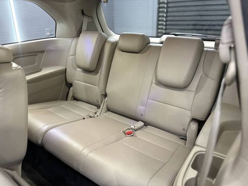 Used 2015 Honda Odyssey EX-L image 10