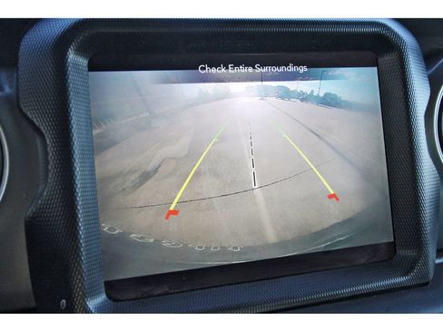 Used 2021 Jeep Wrangler Willys image 24