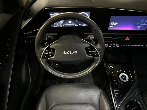 Certified 2023 Kia Niro Wave image 19