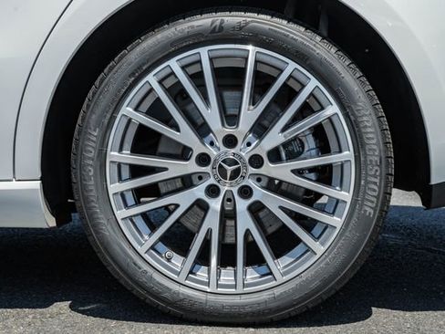 Used 2025 Mercedes-Benz CLA 250 4MATIC image 17