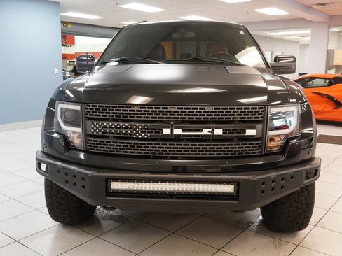 Used 2014 Ford F150 Raptor w/ Equipment Group 801A Luxury AWD/4WD image 17