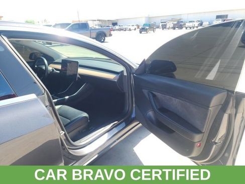 Used 2018 Tesla Model 3 Long Range AWD/4WD image 26
