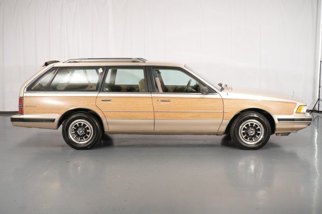 Used 1994 Buick Century Special FWD image 9