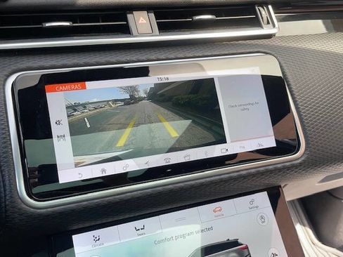 Used 2018 Land Rover Range Rover Velar R-Dynamic SE image 30