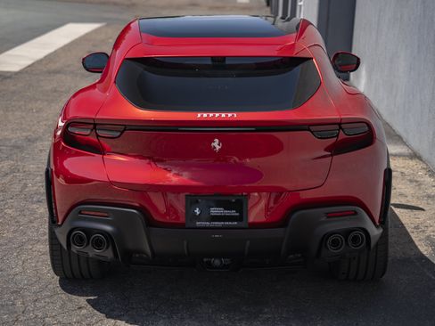 Used 2026 Ferrari Purosangue AWD/4WD image 4