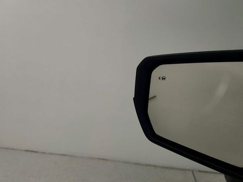 Used 2024 Chevrolet Colorado ZR2 w/ Technology Package image 16