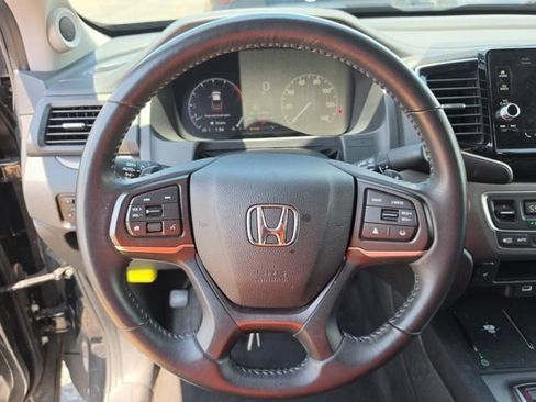 Used 2025 Honda Ridgeline RTL image 11