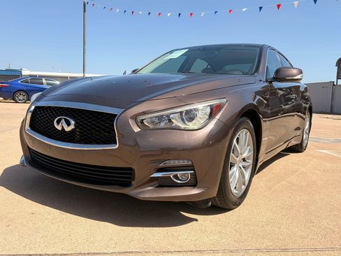 Used 2017 INFINITI Q50 3.0t Premium w/ 3.0T Premium Plus Package RWD image 2
