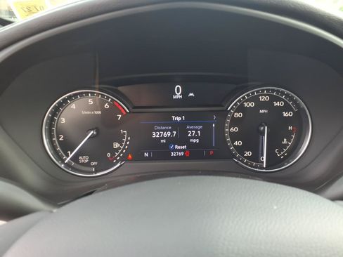 Certified 2023 Cadillac XT4 Luxury w/ Cold Weather Package FWD image 22