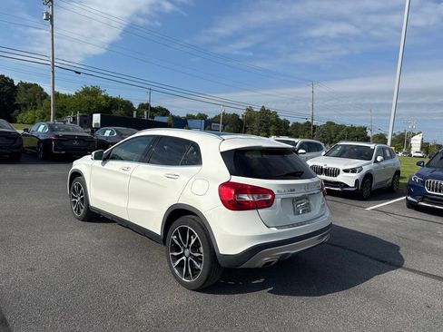 Used 2017 Mercedes-Benz GLA 250 4MATIC image 5