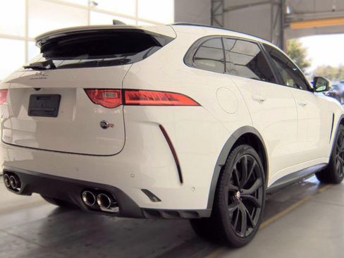 Used 2020 Jaguar F-PACE SVR AWD/4WD image 5