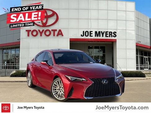 Used 2023 Lexus IS 300 w/ Premium Package image 2