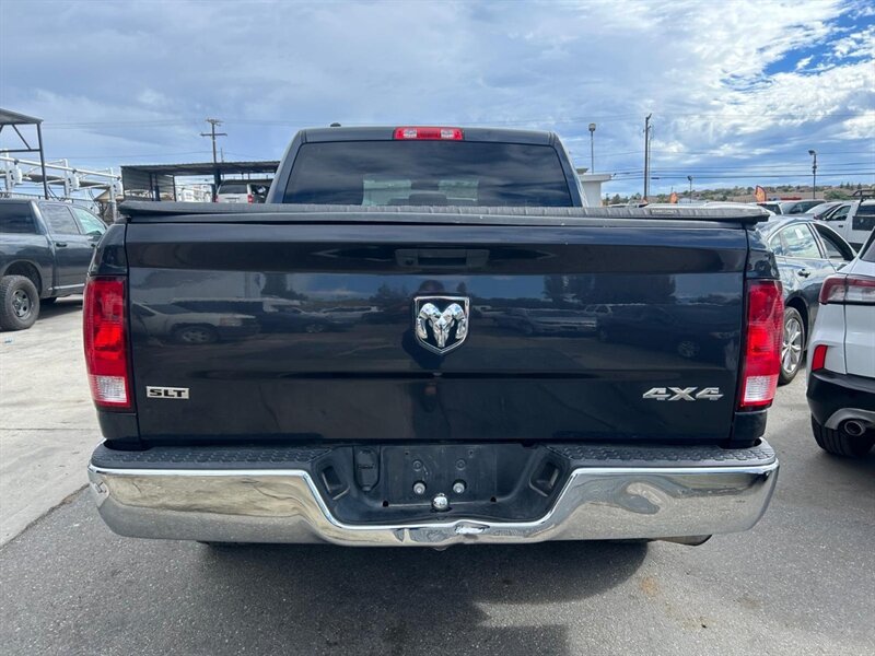 Used 2021 RAM 1500 Classic SLT AWD/4WD image 5