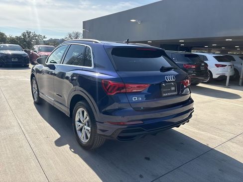 Used 2025 Audi Q3 2.0T Premium w/ Convenience Package image 8
