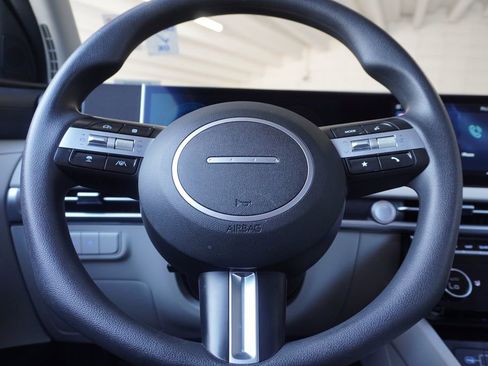 Used 2025 Hyundai Tucson SEL image 21