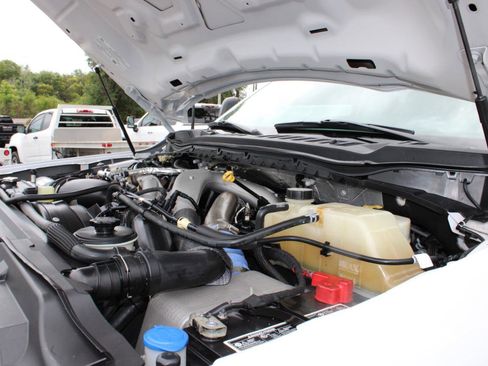 Used 2023 Ford F350 XL image 16